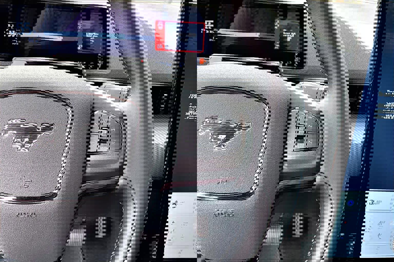 Certified 2025 Ford Mustang Mach-E Select image 24