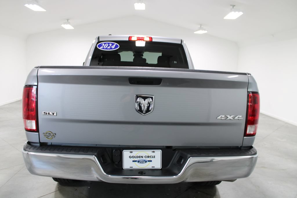 Used 2024 RAM 1500 Classic SLT AWD/4WD image 9