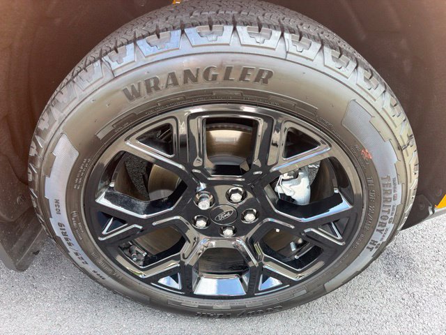 Certified 2026 Ford Maverick XLT w/ Black Appearance Package AWD/4WD image 27