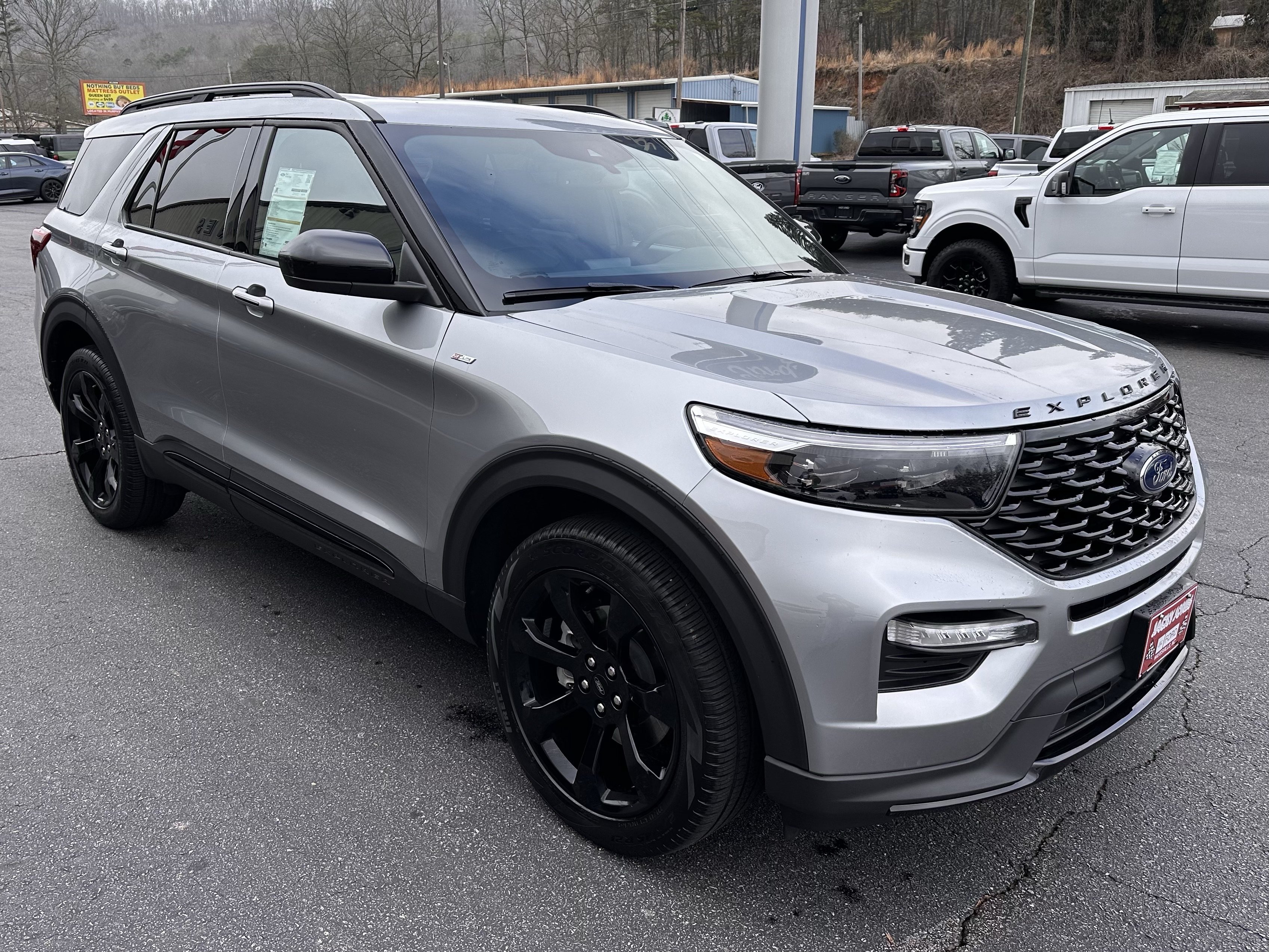 Certified 2023 Ford Explorer ST-Line w/ Class IV Trailer Tow Package AWD/4WD image 4