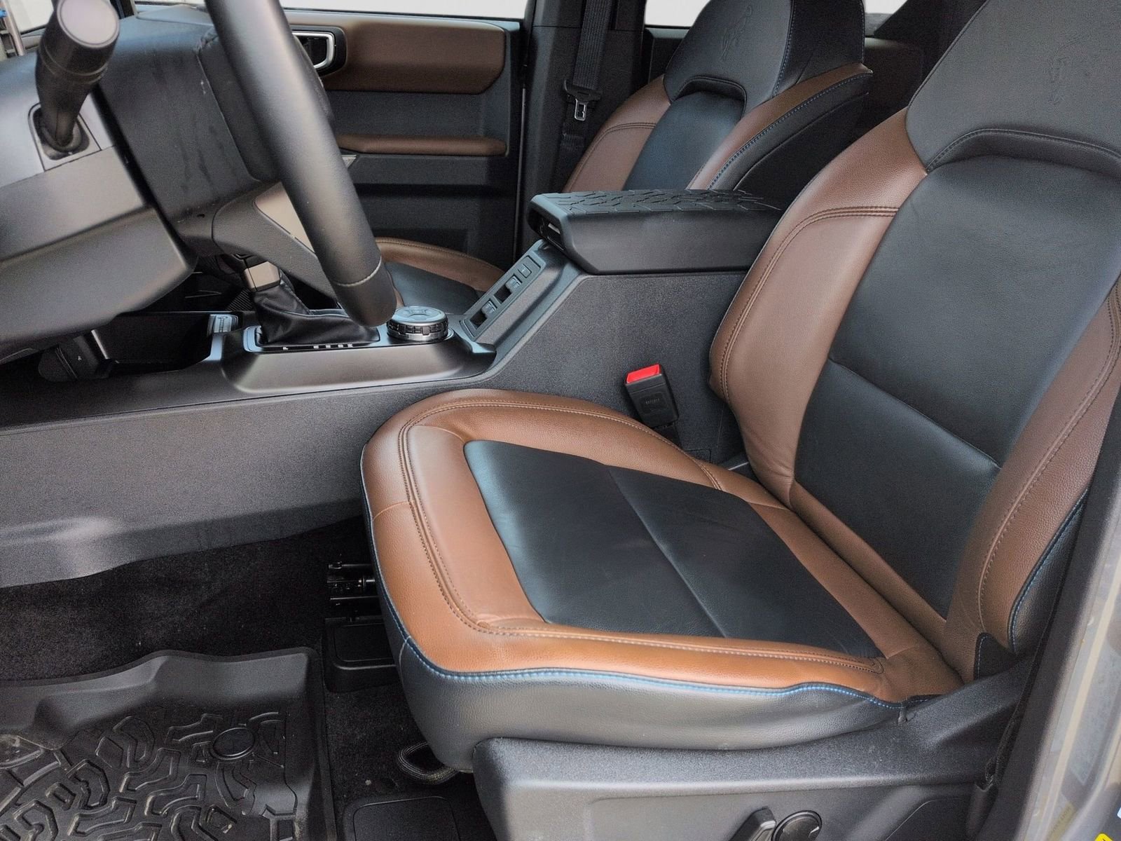 Certified 2023 Ford Bronco Outer Banks w/ Sasquatch Package image 20