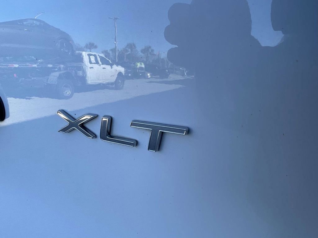 Certified 2023 Ford Transit 350 XLT image 7