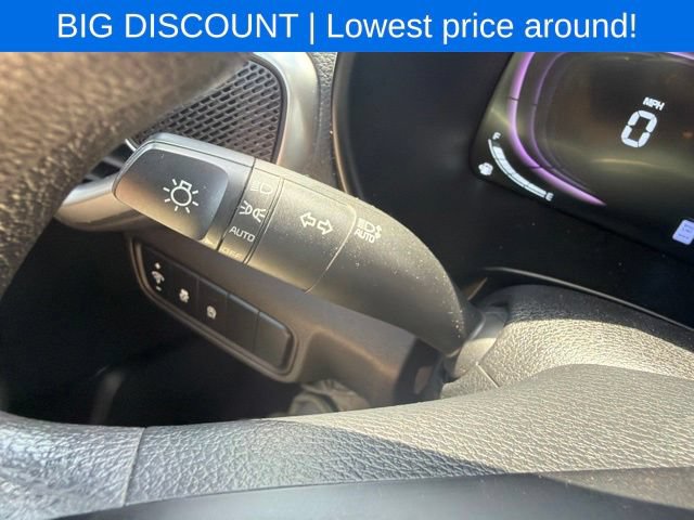 Used 2024 Kia Soul LX w/ Option Group 015 FWD image 35