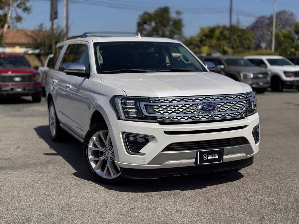 Certified 2019 Ford Expedition Platinum RWD image 2