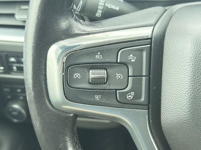 Used 2022 Chevrolet Suburban Z71 w/ Luxury Package AWD/4WD image 23
