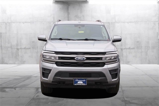 Certified 2023 Ford Expedition XLT image 4