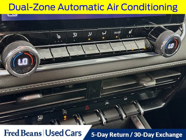Used 2023 Chevrolet Colorado LT w/ LT Convenience Package II AWD/4WD image 20