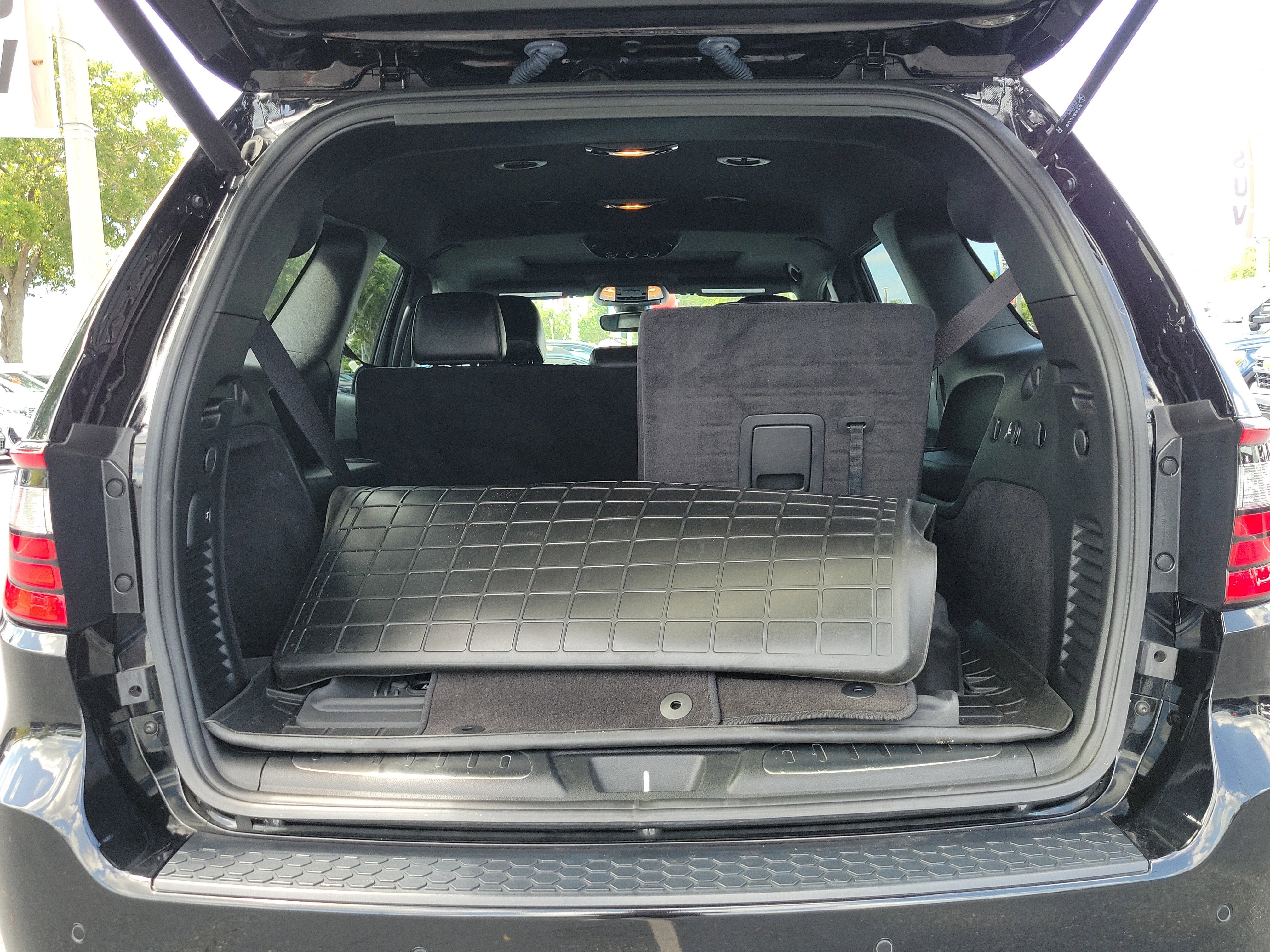 Used 2022 Dodge Durango R/T w/ Blacktop Package AWD/4WD image 9