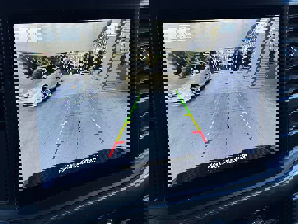 Certified 2022 Ford F150 XLT w/ Equipment Group 302A High image 33