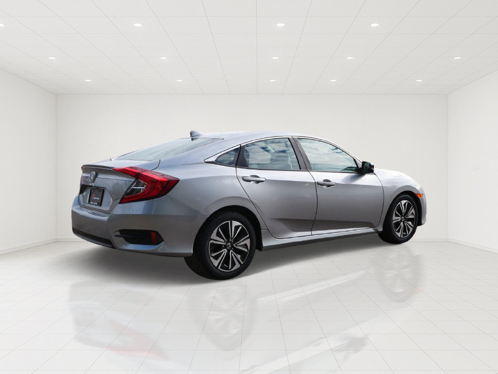 Used 2018 Honda Civic EX-T image 6