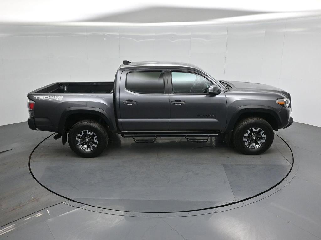 Used 2020 Toyota Tacoma TRD Off-Road w/ Technology Package image 37