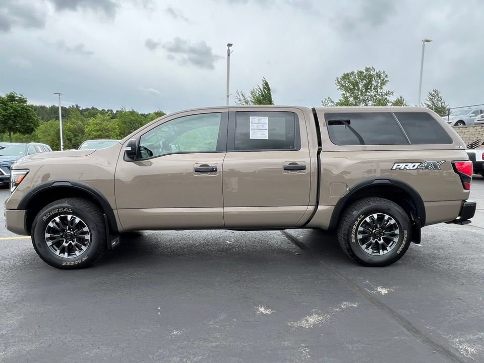 Used 2022 Nissan Titan PRO-4X w/ Pro-4x Convenience Package AWD/4WD image 47
