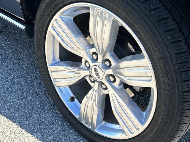 Certified 2022 Ford Expedition Max Platinum image 12