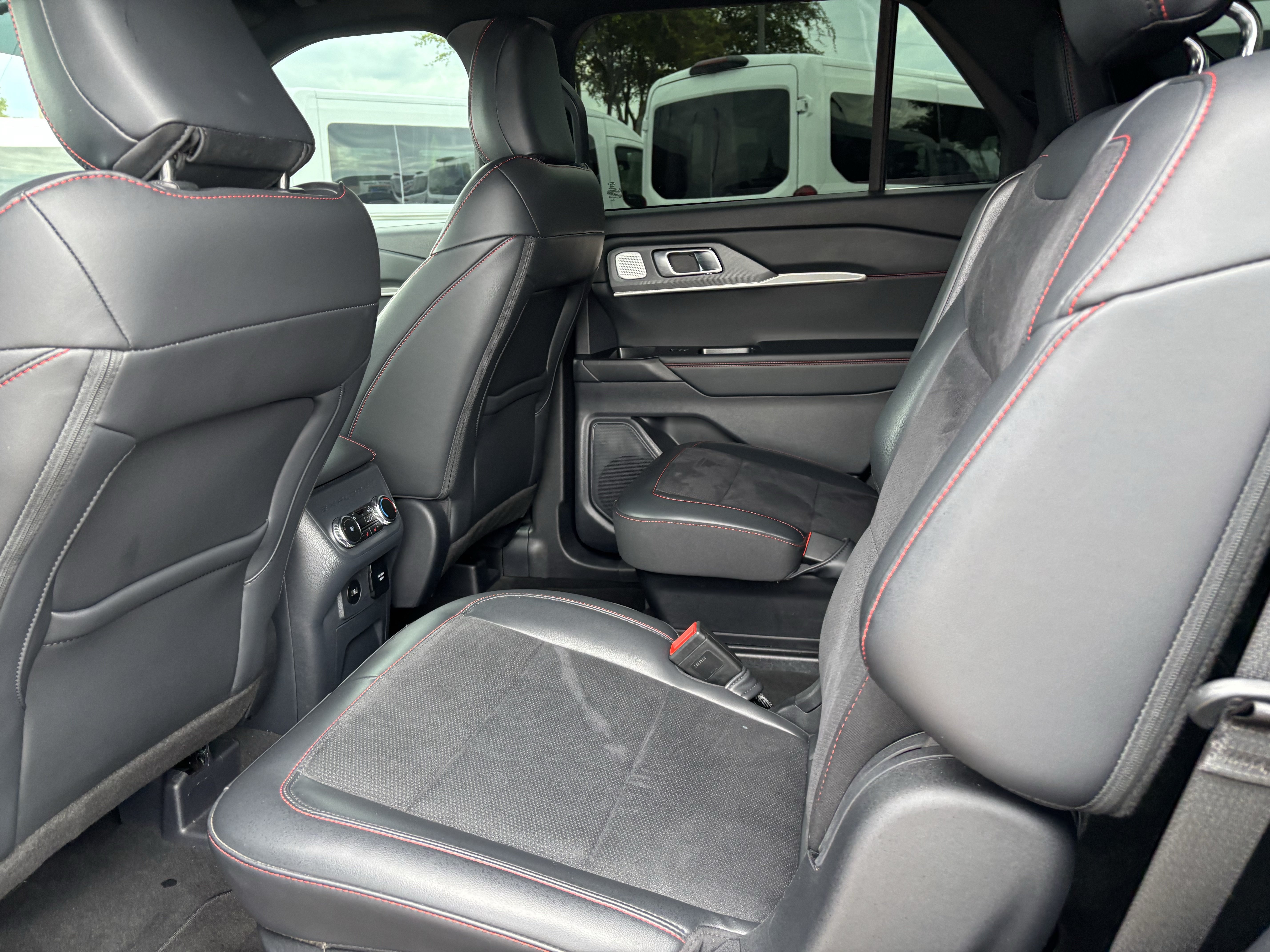 Certified 2025 Ford Explorer ST w/ Sun And Sound Package AWD/4WD image 15
