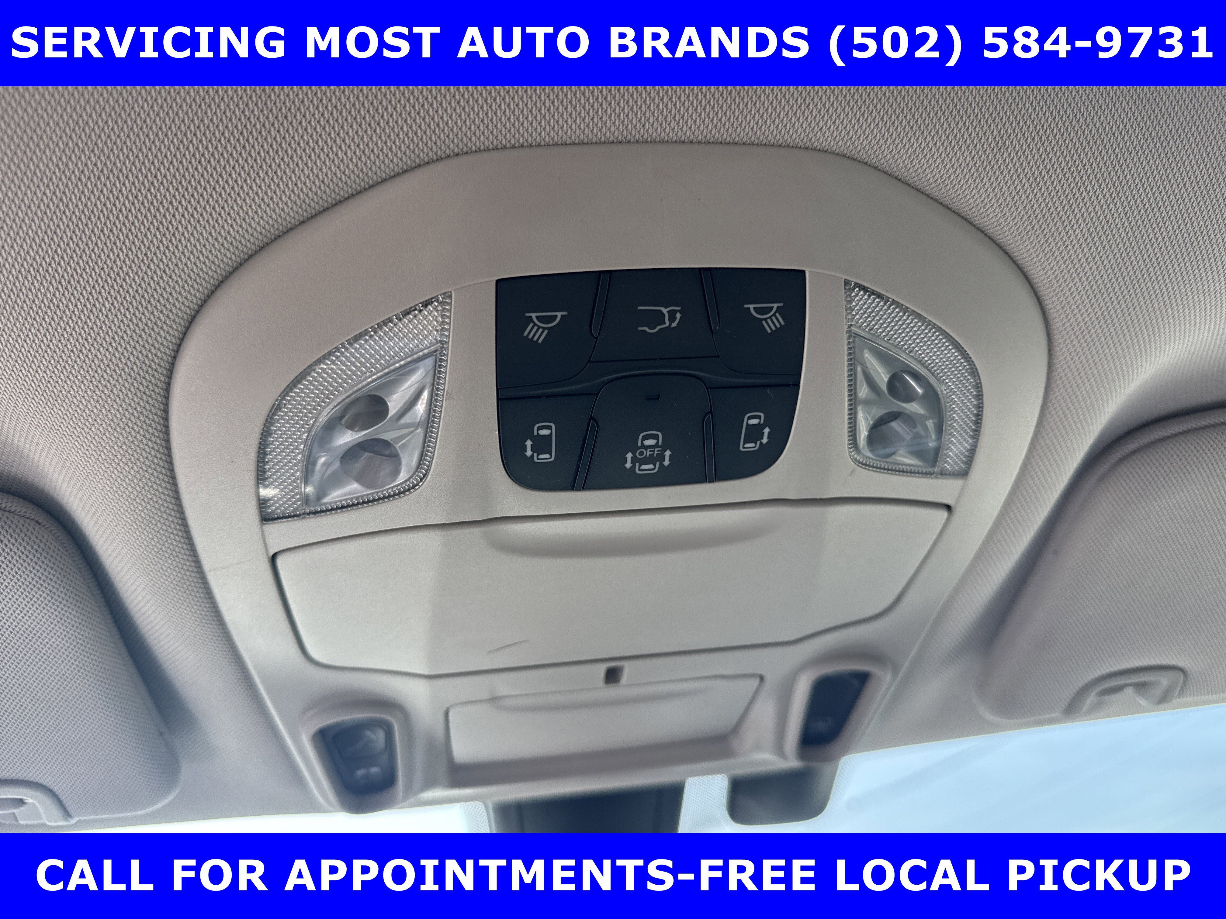 Used 2018 Chrysler Pacifica Limited FWD image 33