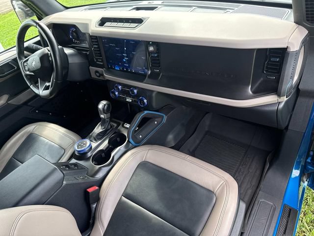 Certified 2022 Ford Bronco Wildtrak AWD/4WD image 18