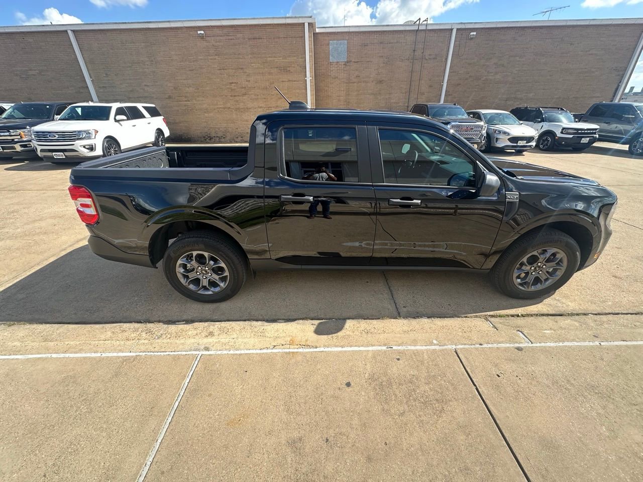 Certified 2025 Ford Maverick XLT image 6