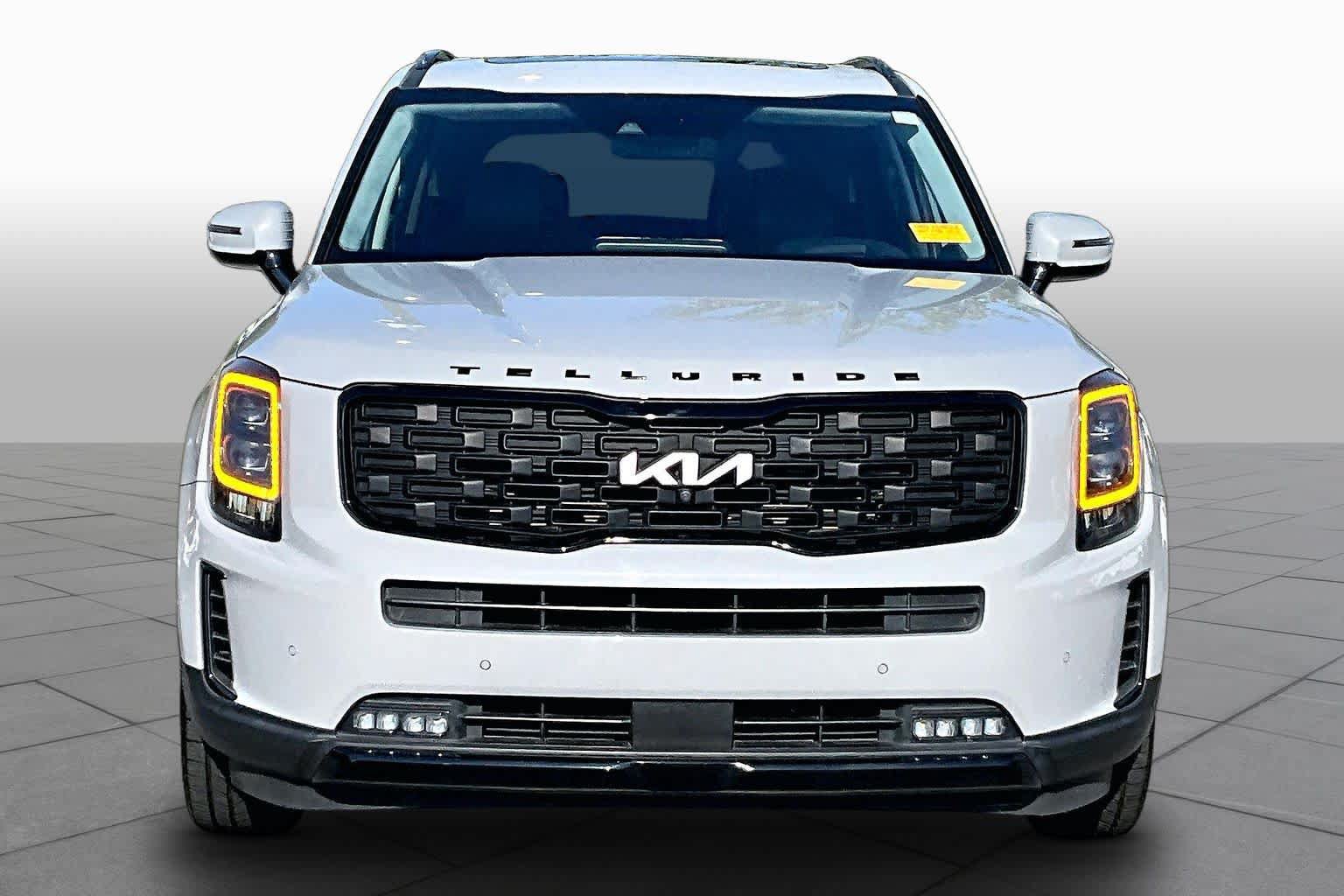 Used 2022 Kia Telluride SX w/ SX Prestige Package AWD/4WD image 4