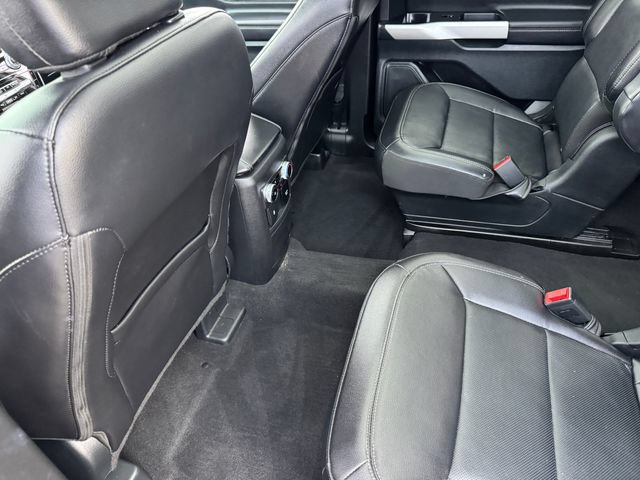 Certified 2024 Ford Explorer Limited w/ Equipment Group 301A AWD/4WD image 17