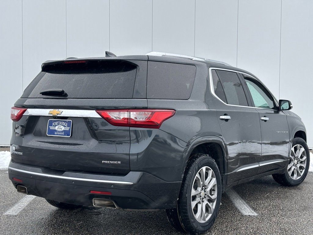 Used 2019 Chevrolet Traverse Premier w/ Driver Confidence II Package image 3