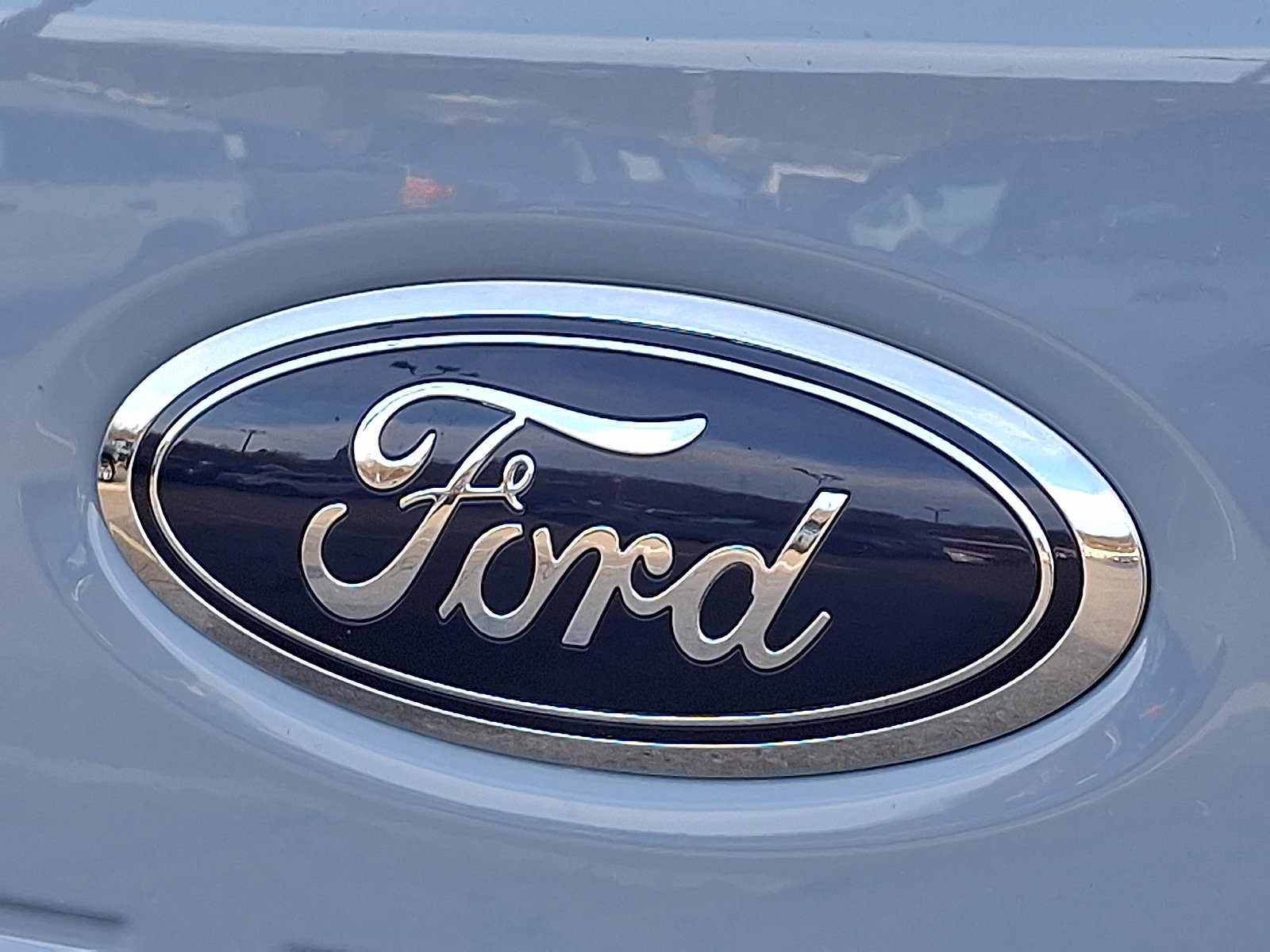 Certified 2025 Ford F350 Lariat w/ Lariat Ultimate Package image 29