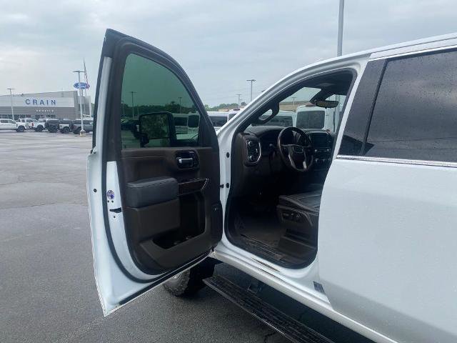Used 2023 GMC Sierra 2500 Denali w/ Denali Ultimate Package AWD/4WD image 10