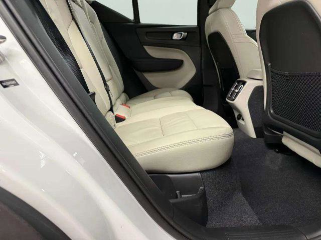 Used 2023 Volvo XC40 B5 Ultimate w/ Climate Package AWD/4WD image 20