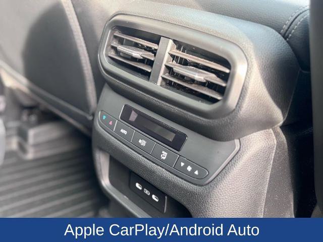 Used 2024 Honda Pilot Touring image 23