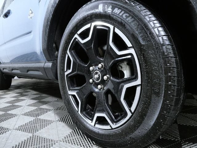 Certified 2025 Ford Bronco Sport Outer Banks w/ Outer Banks Tech Package+ AWD/4WD image 2