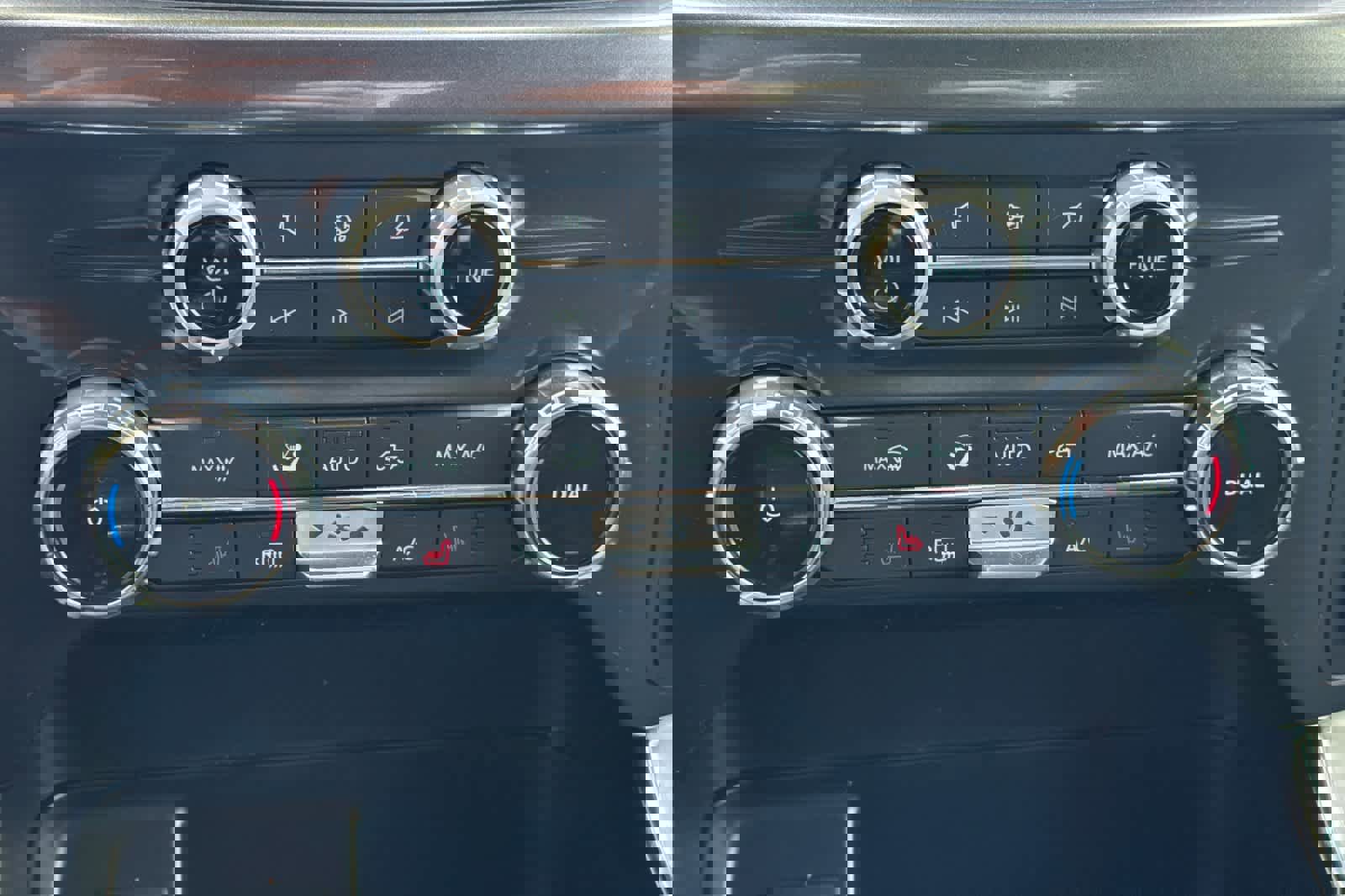 Certified 2022 Ford F150 XLT w/ Equipment Group 302A High image 20