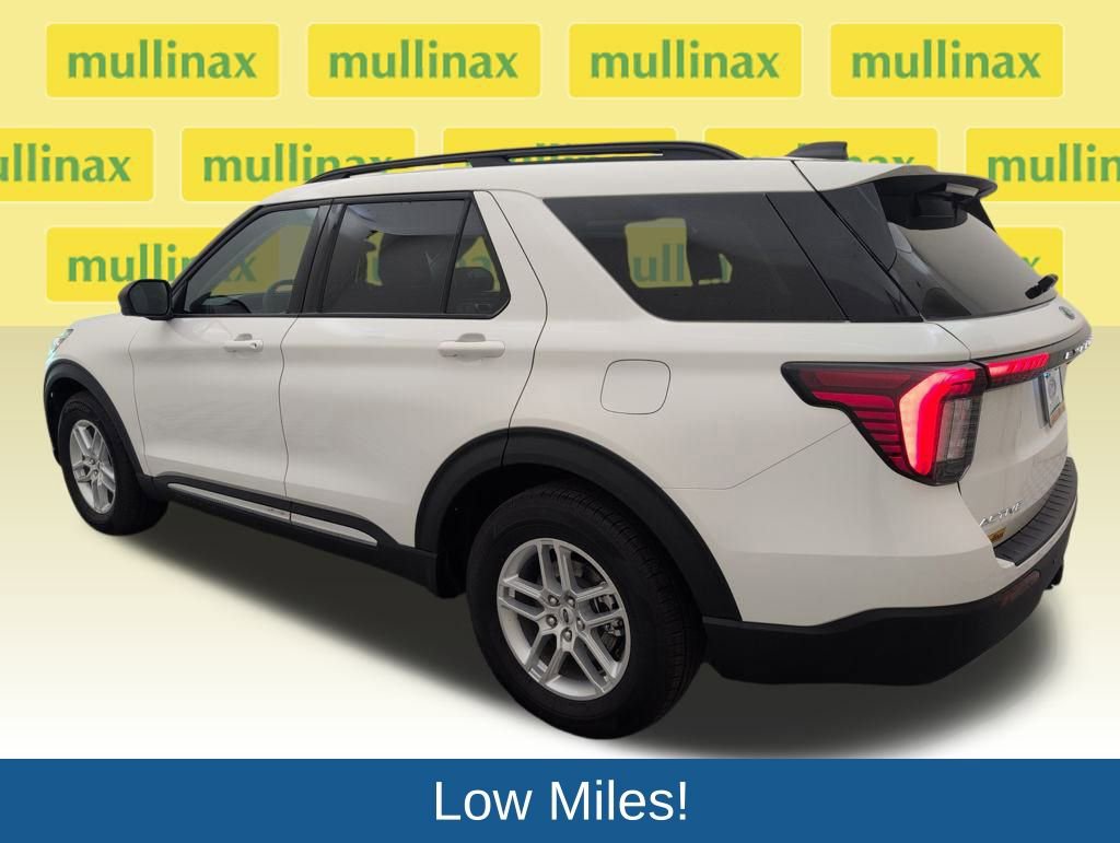 Certified 2025 Ford Explorer Active w/ Active Comfort Package image 8
