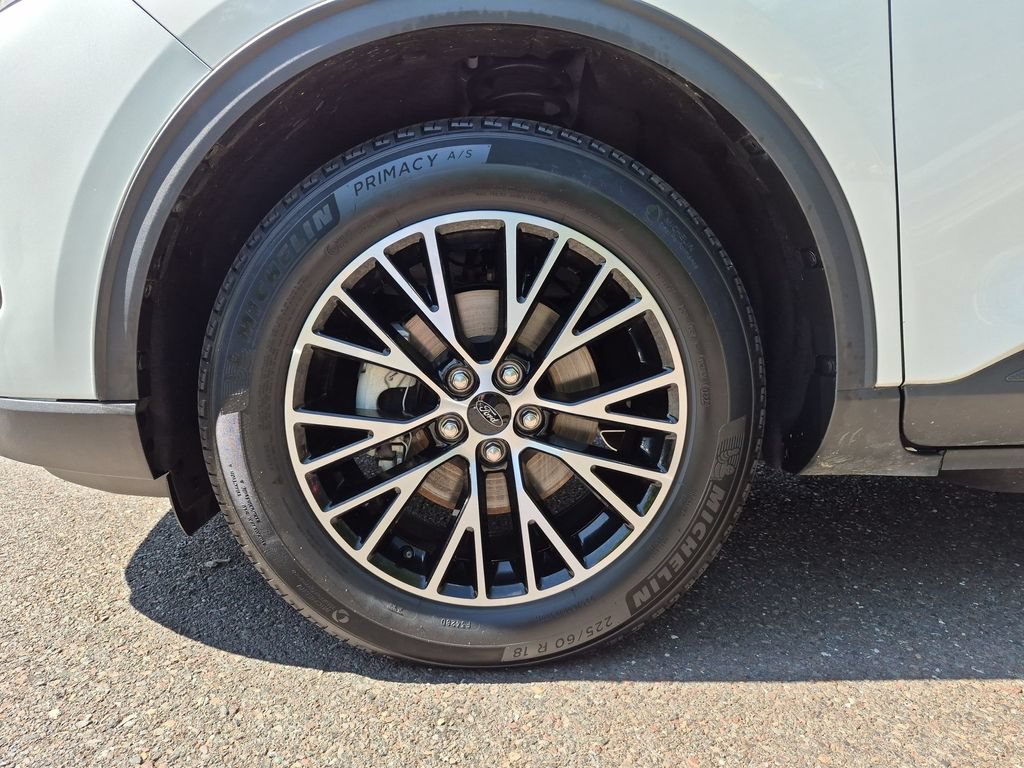 Certified 2023 Ford Escape SE FWD image 17