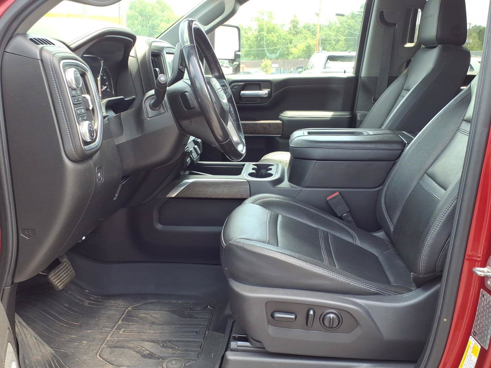 Used 2021 GMC Sierra 2500 Denali w/ Denali Ultimate Package AWD/4WD image 12