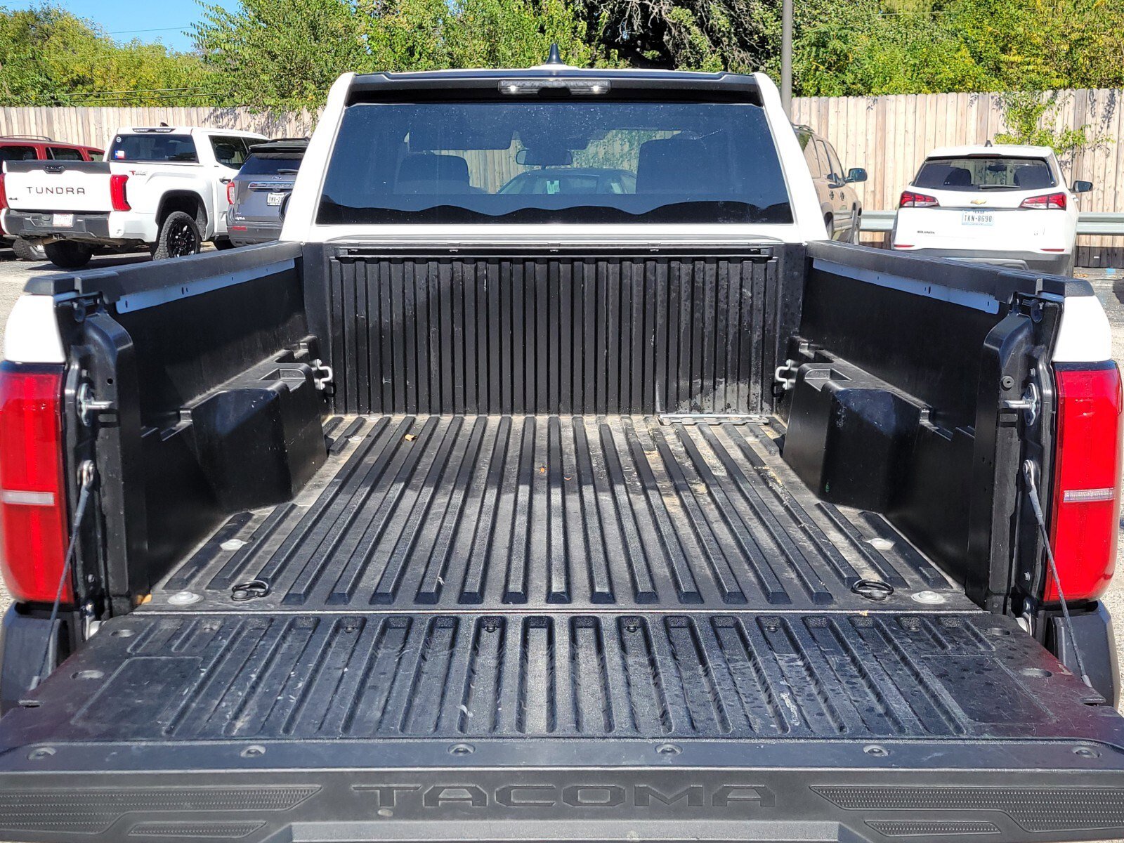 Used 2024 Toyota Tacoma SR image 28