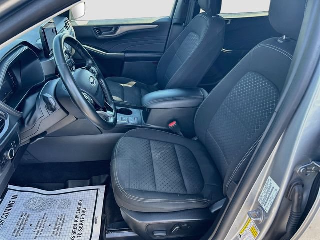 Certified 2023 Ford Escape Active AWD/4WD image 28