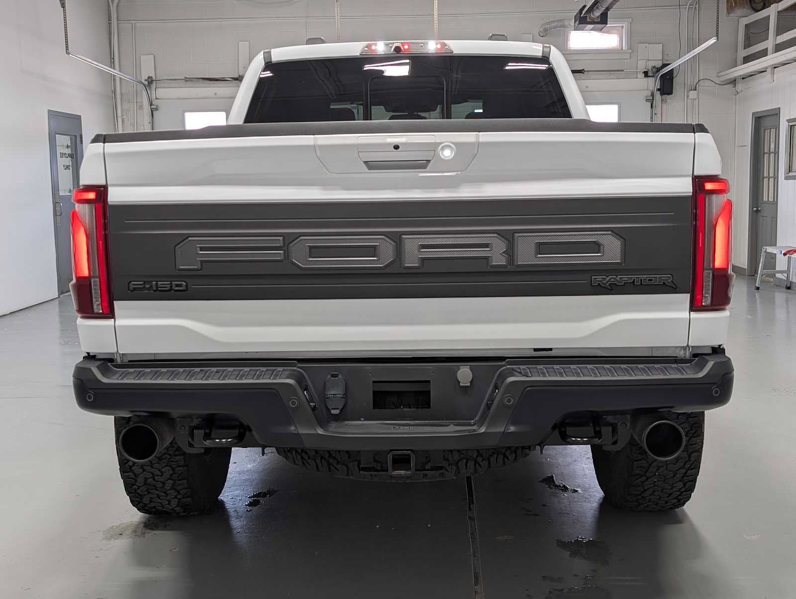 Certified 2024 Ford F150 Raptor AWD/4WD image 9