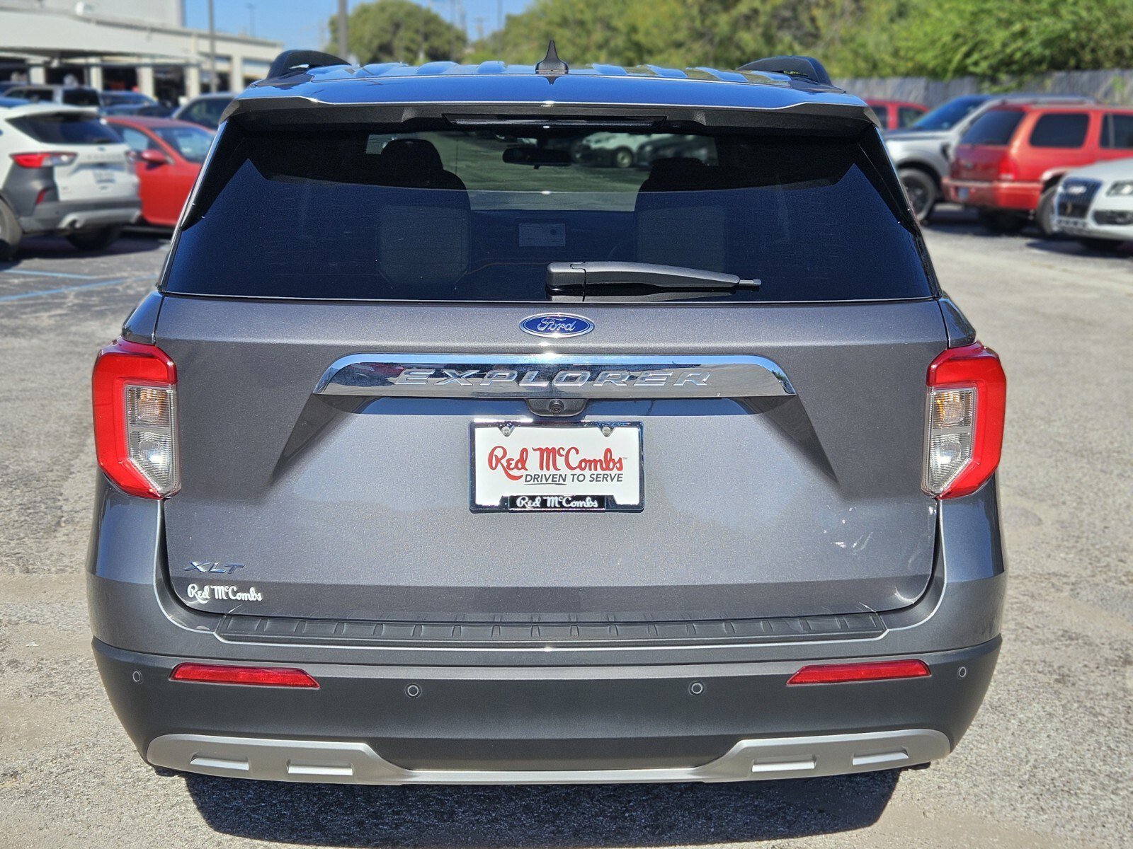 Certified 2023 Ford Explorer XLT w/ Equipment Group 202A image 4