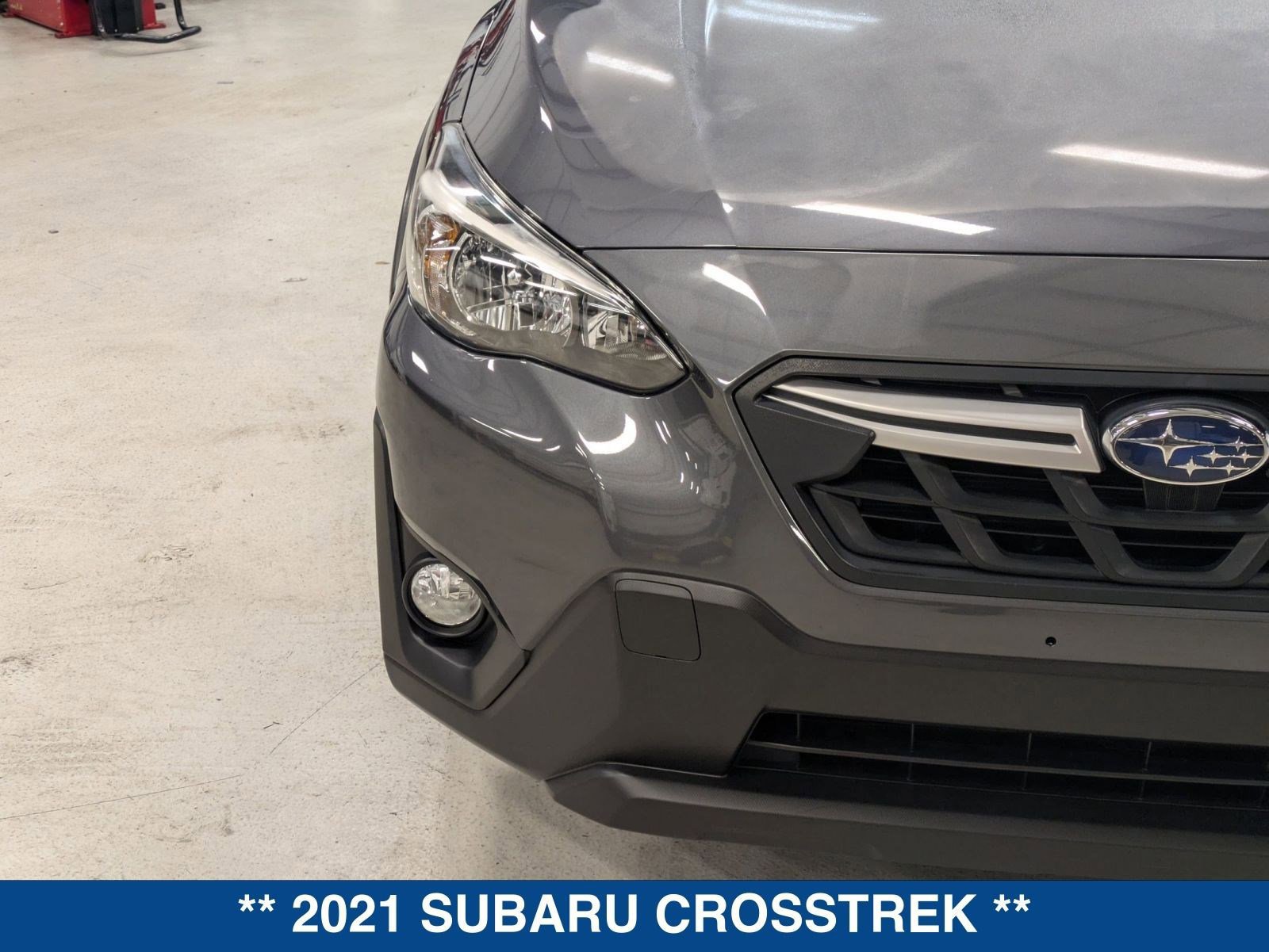 Used 2021 Subaru Crosstrek 2.0i Premium w/ Moonroof Package image 9