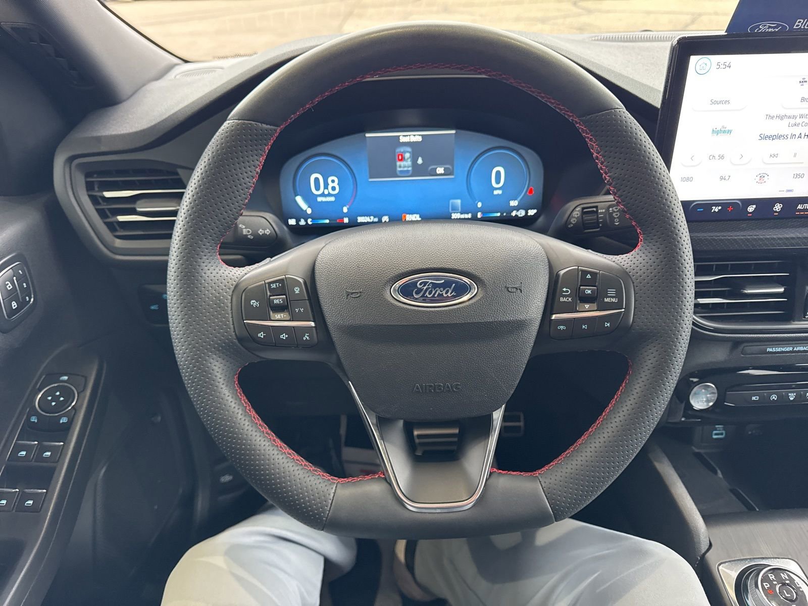 Certified 2023 Ford Escape ST-Line Select w/ Tech Pack #2 image 31