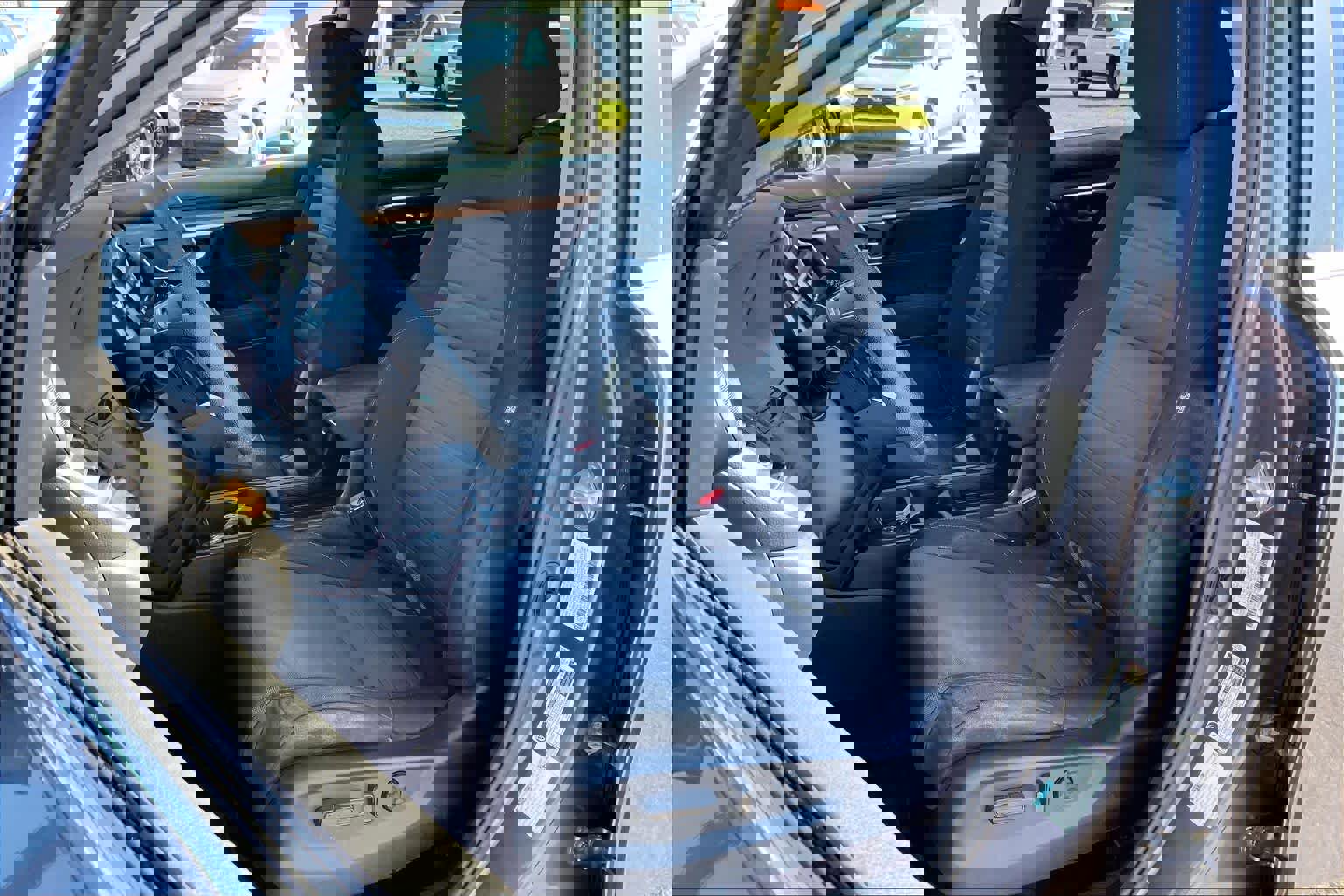 Used 2021 Honda CR-V EX image 9