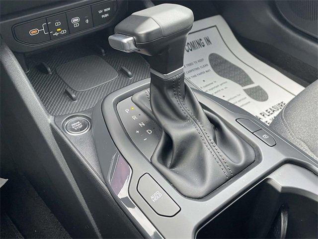 Used 2025 Kia K4 EX image 31