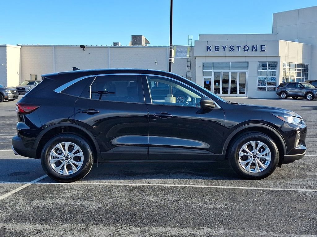 Certified 2023 Ford Escape Active image 5