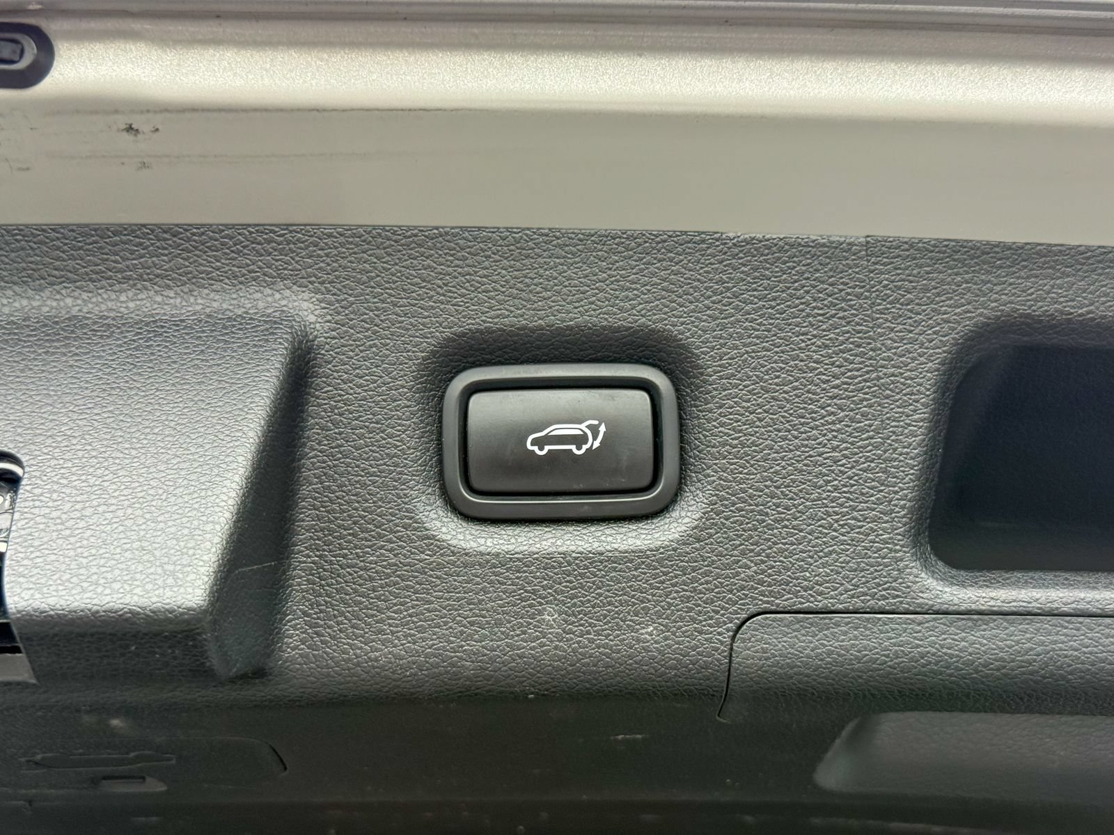 Used 2022 Hyundai Santa Fe XRT AWD/4WD image 13