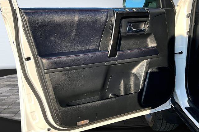 Used 2020 Toyota 4Runner TRD Off-Road Premium w/ Moonroof Package image 28