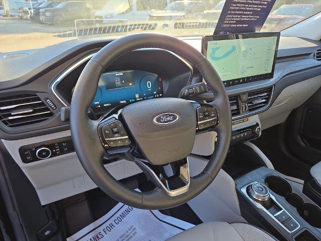 Certified 2025 Ford Escape PHEV w/ PHEV Premium Package image 15