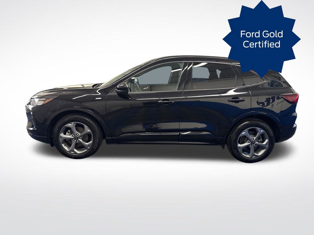 Certified 2023 Ford Escape ST-Line Select w/ Tech Pack #2 AWD/4WD image 2
