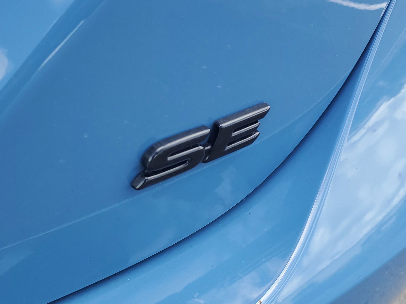 Used 2023 Toyota Camry SE FWD image 7