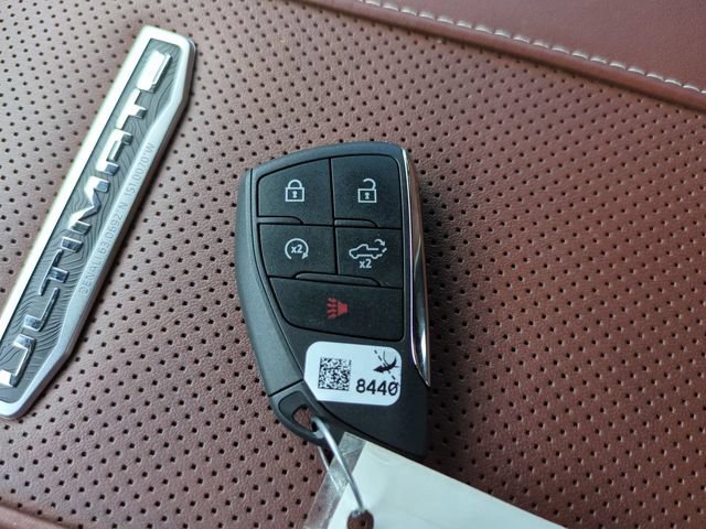 Used 2024 GMC Sierra 2500 Denali Ultimate AWD/4WD image 32