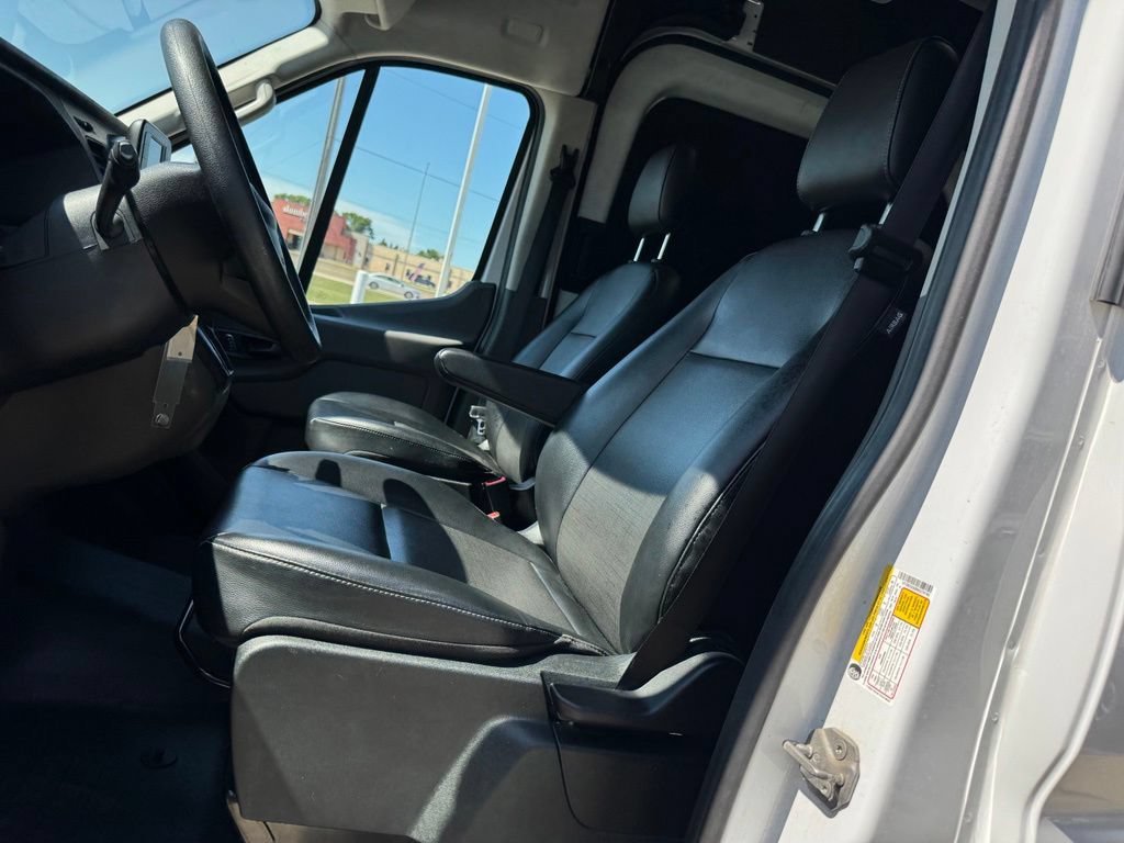 Certified 2024 Ford Transit 250 148 High Roof AWD w/ Load Area Protection Package image 5