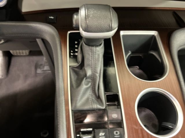 Used 2024 Toyota Sienna XLE image 14